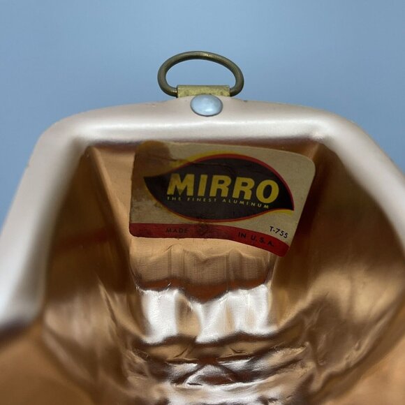 Vintage Mirro Grape Bunch Mold Cake Pan Copper Tone Aluminum Made in USA - Picture 7 of 11